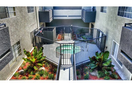 Interior Photo - 11030