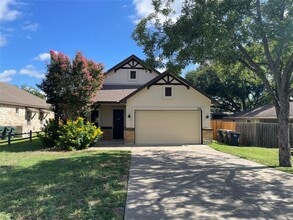 Building Photo - 706 W Lockhart St