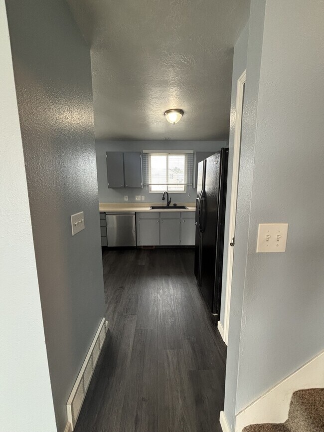 Building Photo - 4042 Powder View Cir