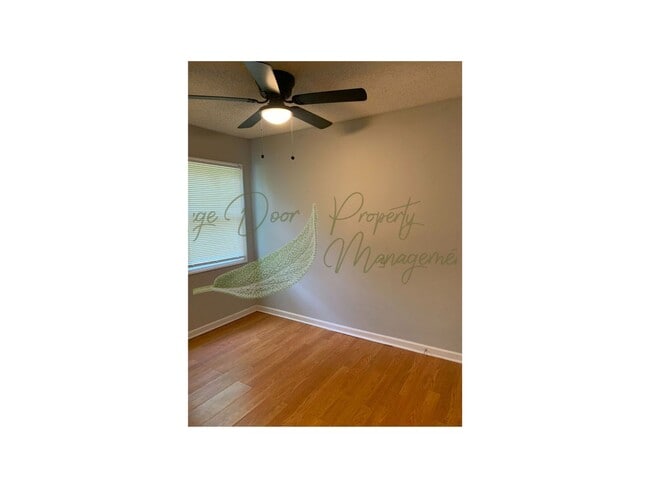 Building Photo - 2-BED HOME IN KANSAS CITY!!!