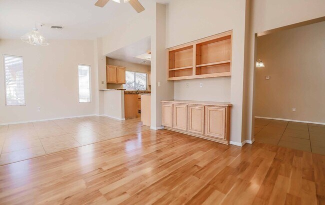 Building Photo - Sun City Summerlin - Golf Course Community...