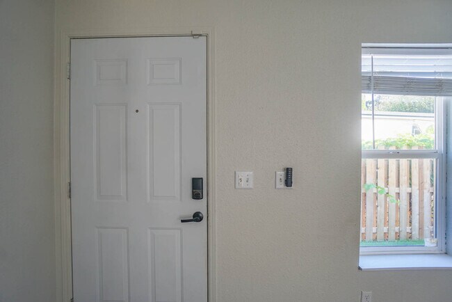 Building Photo - TWO BEDROOM MANUFACTURED HOME IN EAST COUNTY