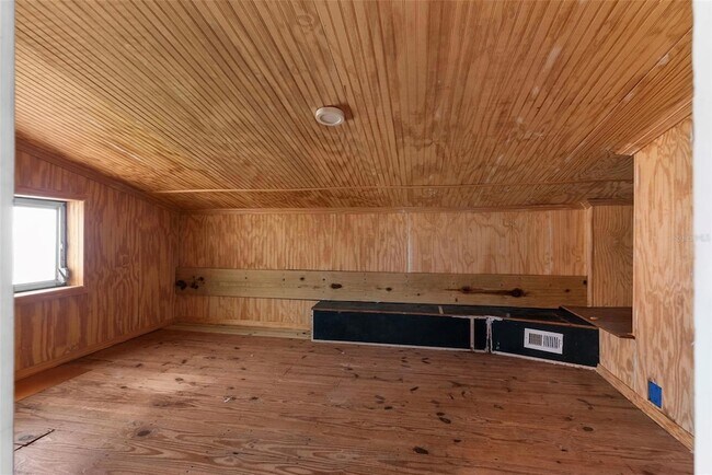 Building Photo - 7887 9th Ave S