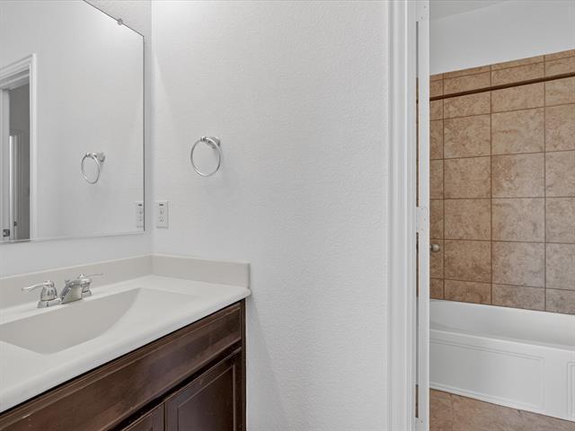 Building Photo - 3500 Durango Root Ct
