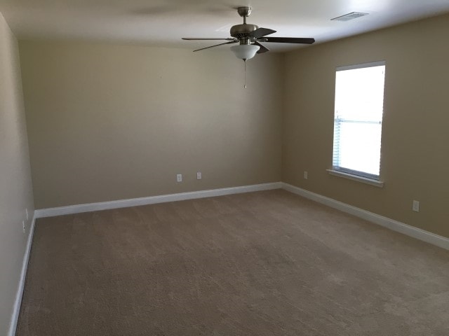 Building Photo - 1001 Haven Ln