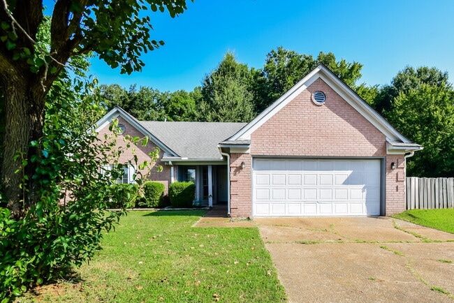 Building Photo - 6205 Morgan Manor Cove