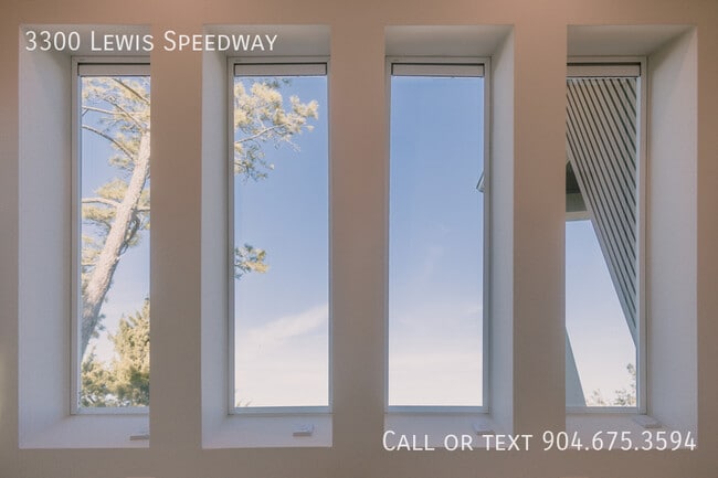 Building Photo - 3300 Lewis Speedway