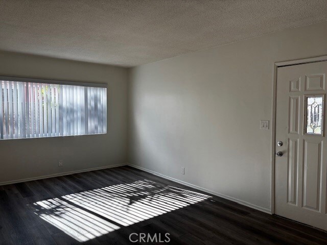 Building Photo - 12437 Harris Ave