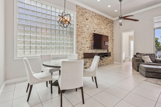 Building Photo - 6718 Portside Dr