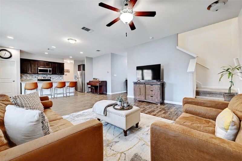 Building Photo - 14016 Sherri Berry Wy