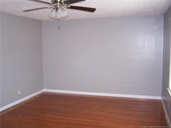 Building Photo - 7719 Temperance Dr