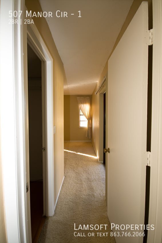Building Photo - 507 Manor Cir