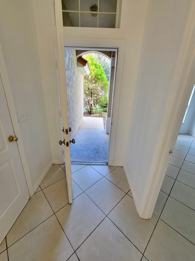 Building Photo - 12750 Sophiamarie Loop