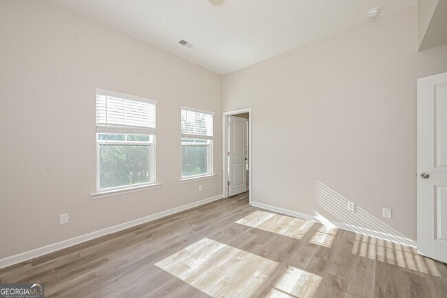 Building Photo - 6755 Hill Rock Ln