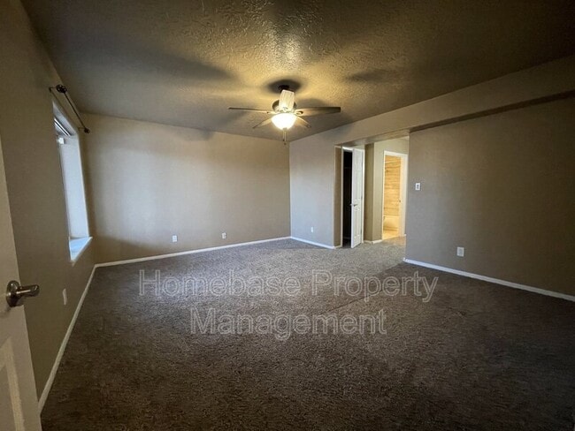 Building Photo - 1053 County Rd 3000