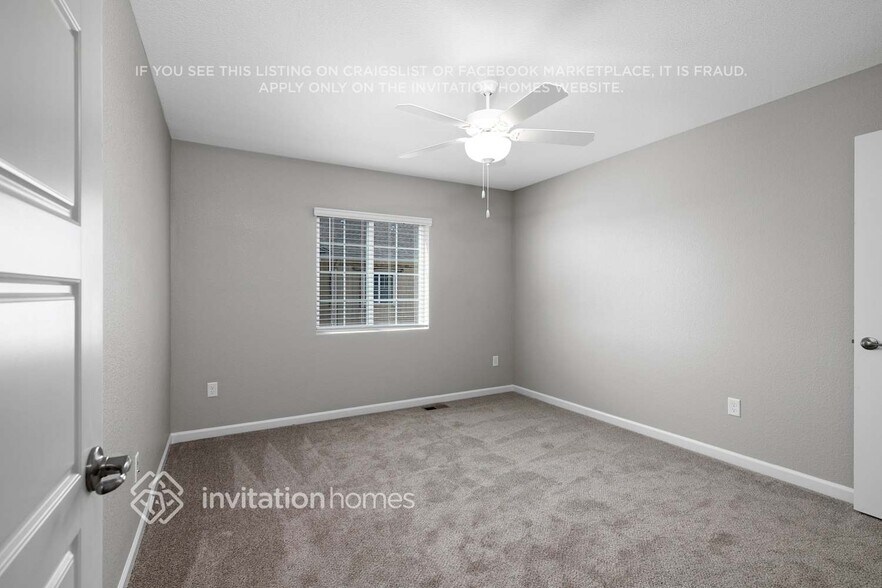 Building Photo - 1867 S Elk Way