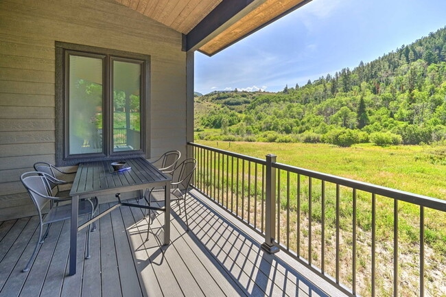 Building Photo - 30610 Boot Ct