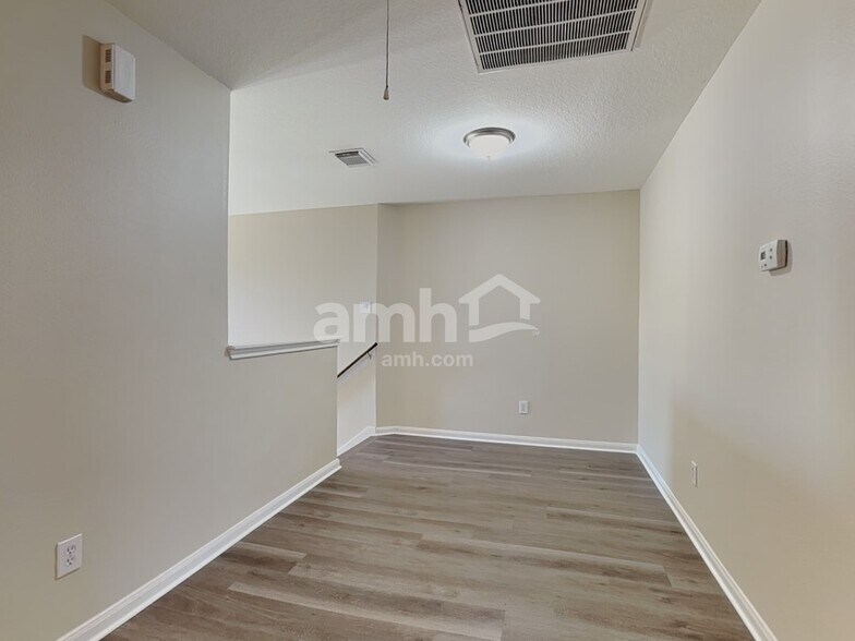 Building Photo - 11814 E Galwan Cir