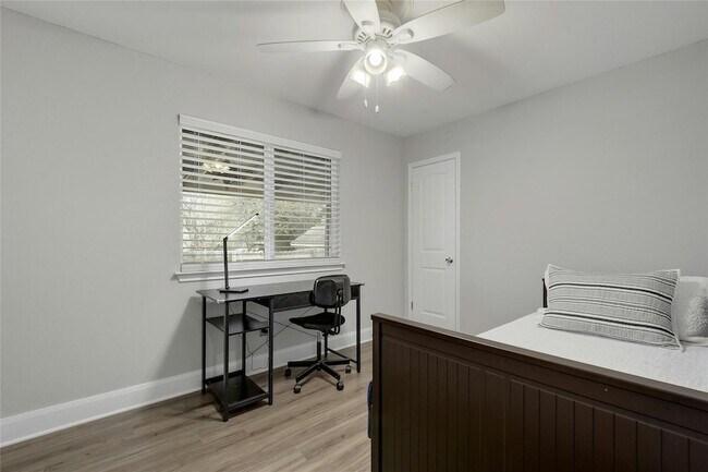 Building Photo - 4707 Borage Dr