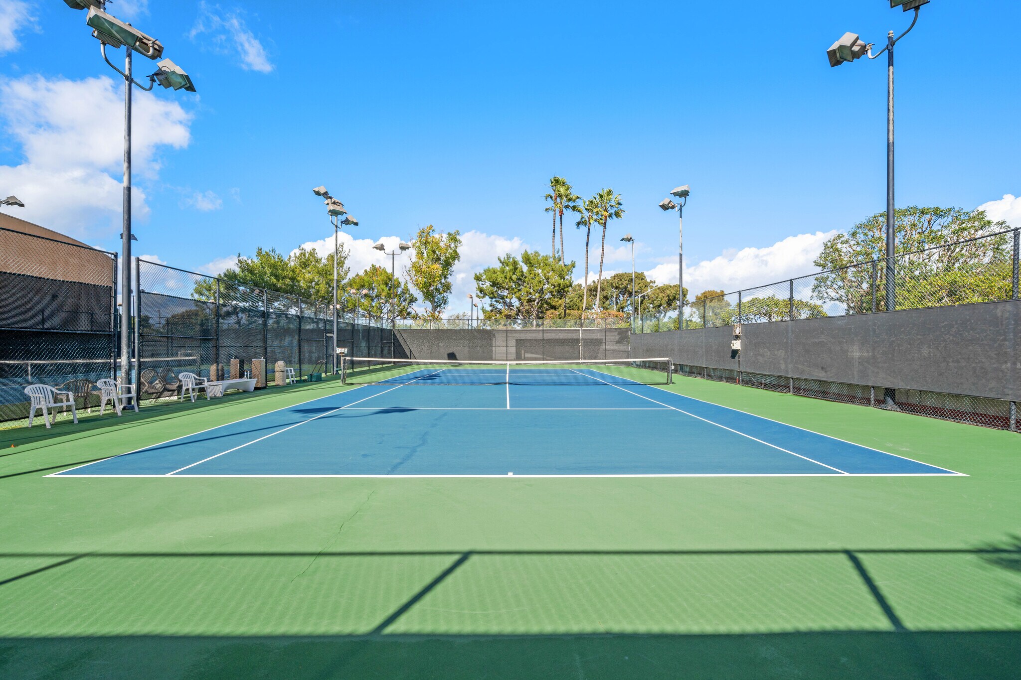 Building Photo - 4316 Marina City Dr