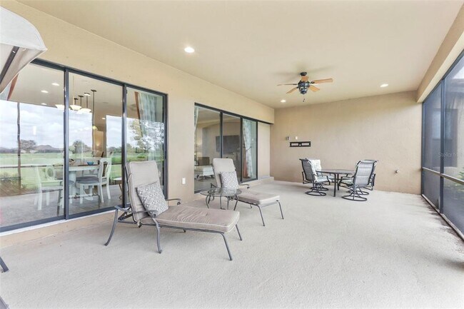Building Photo - 4622 Benito Ct