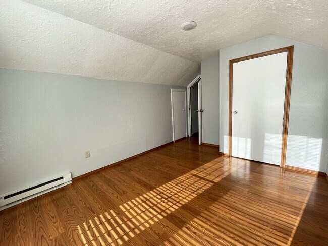 Building Photo - foulc01