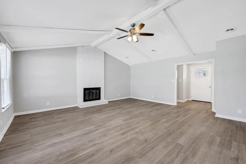 Building Photo - 116 Lake Terrace Cir