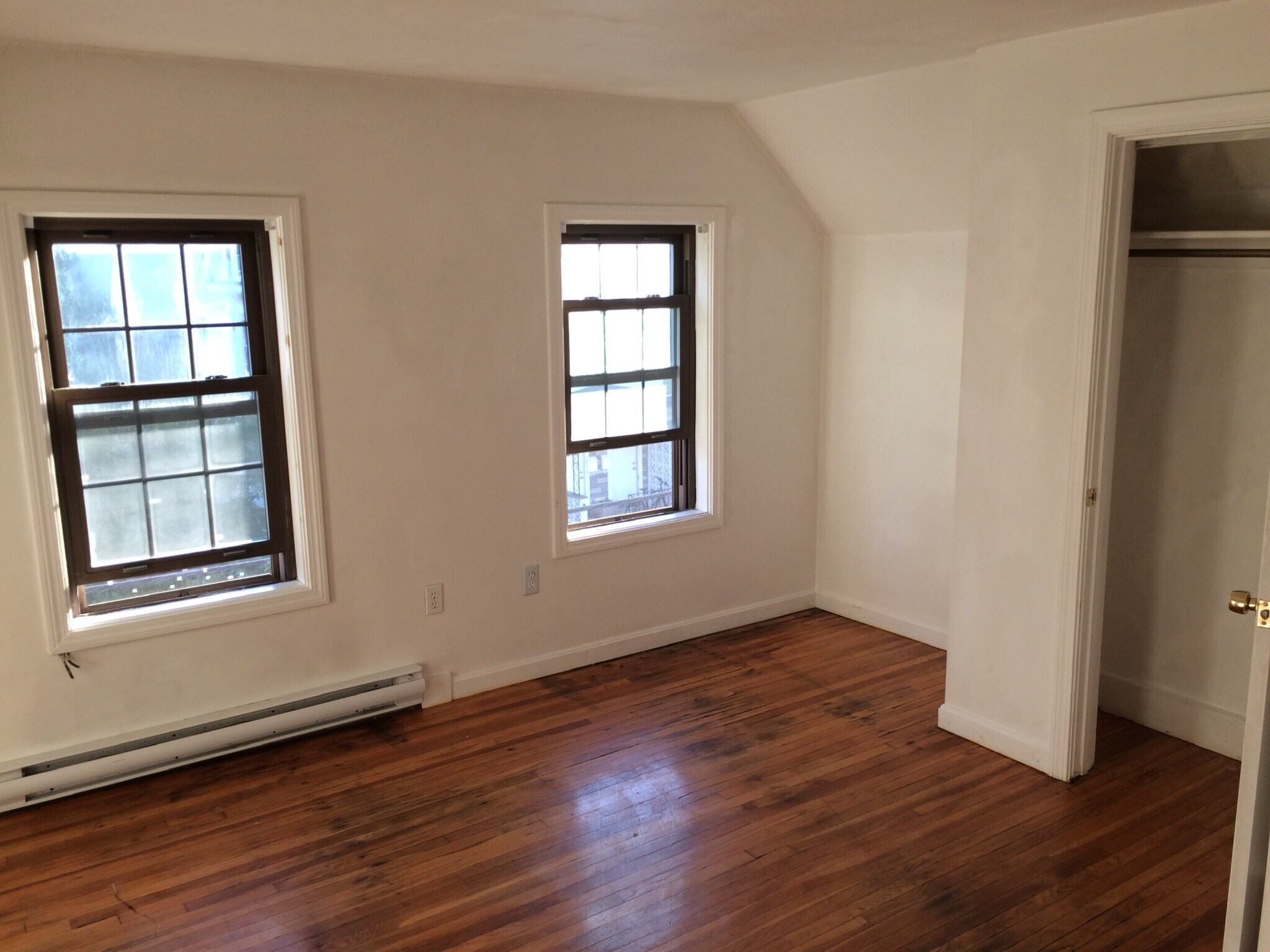 Building Photo - 71 Hudson St
