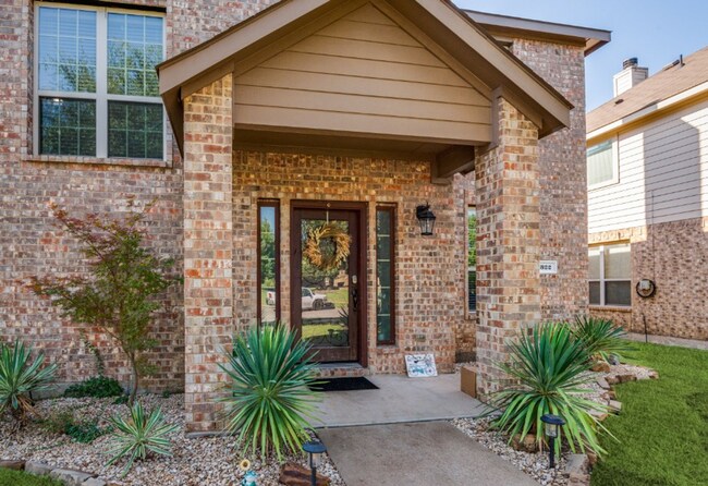 Building Photo - 322 Tribute Dr