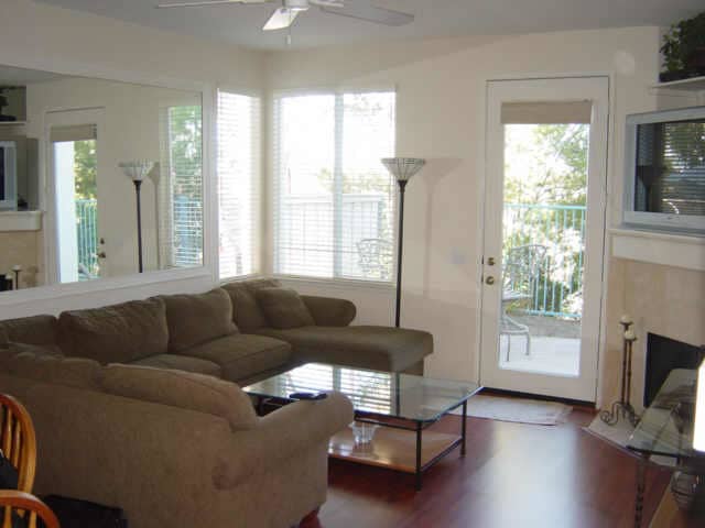 Building Photo - 11595 Compass Point Dr N