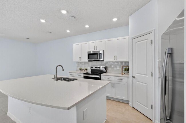 Building Photo - 3583 Davenport Creek Ct