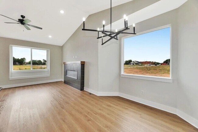 Building Photo - 5424 W 42nd St S