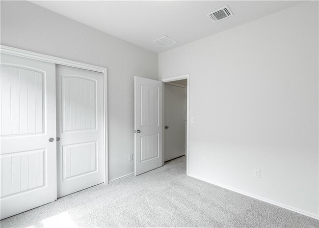 Building Photo - 15204 Kent Justin Dr