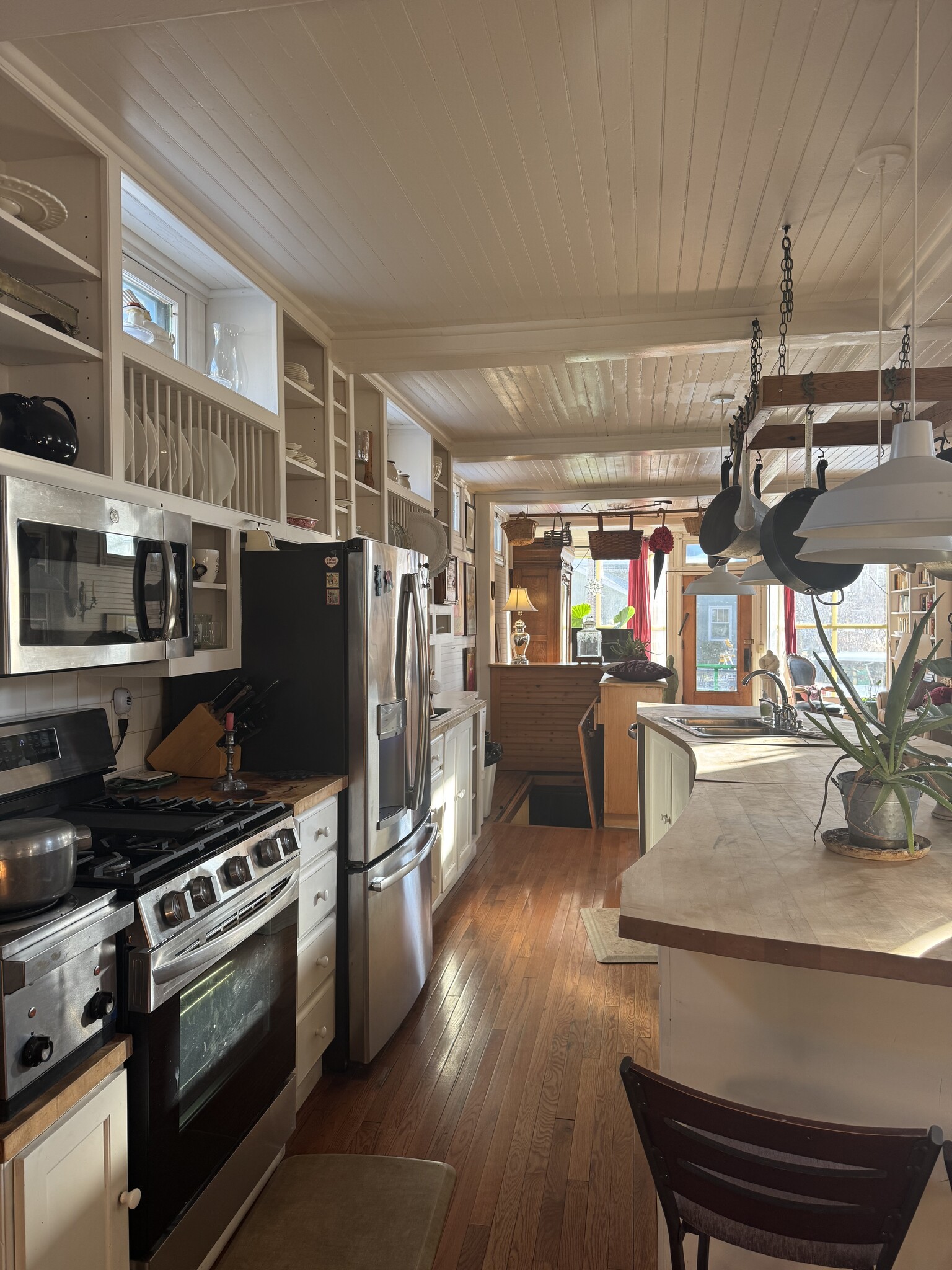 Building Photo - 3 Meadow St