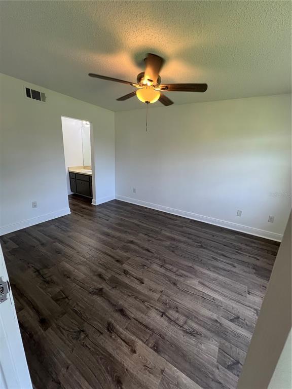 Building Photo - 6078 Willowpointe Cir
