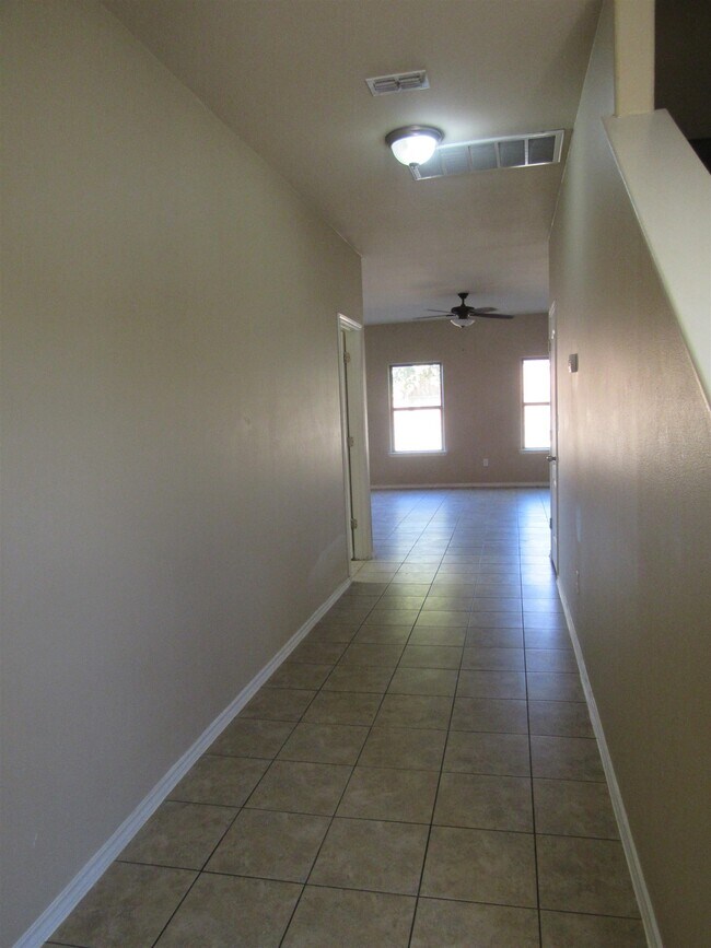 Building Photo - 6106 Eusebio Dr