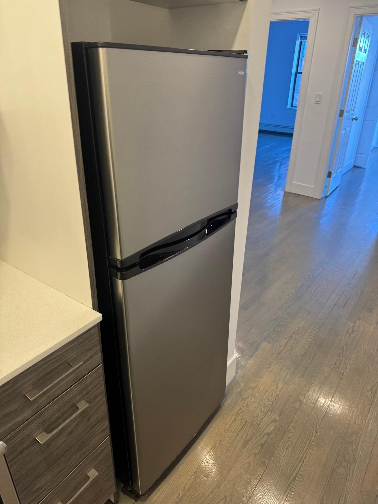 Building Photo - 44 Joy St