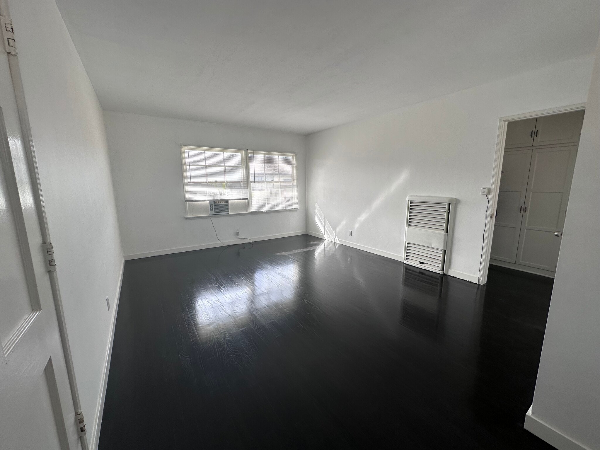 Building Photo - 2100 Delaware Ave