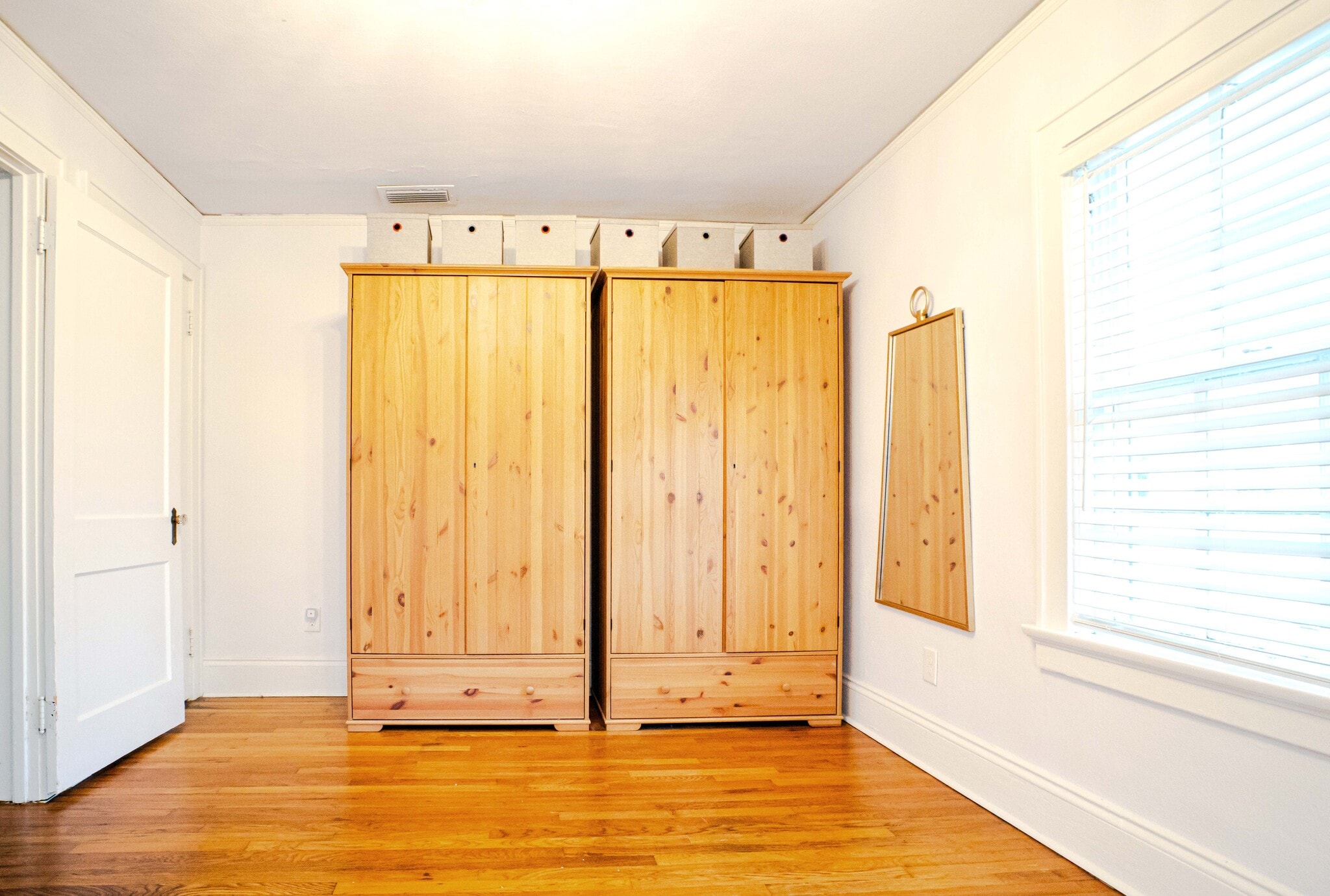 Bedroom 4 - Armoires can stay or be removed - 1215 Landon Ave