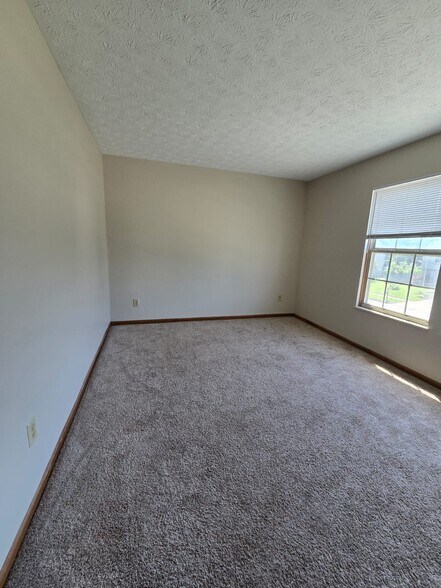 Building Photo - 4146 Demorest Cove Ct