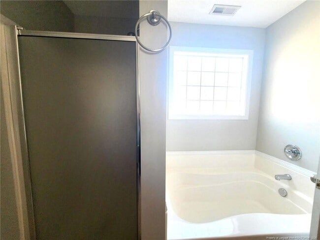 Building Photo - 2252 Cliff Swallow Drive