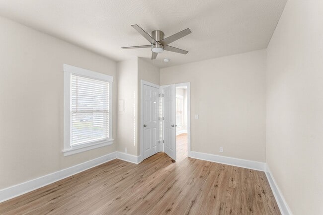 Building Photo - Available May 15!