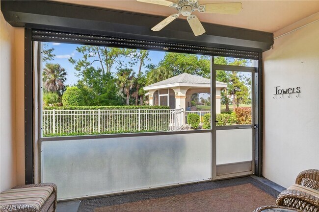 Building Photo - 705 Augusta Blvd