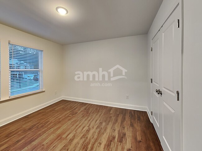 Building Photo - 4846 Pebble Bridge Wy
