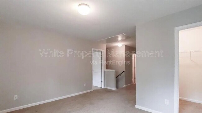 Building Photo - 1525 Lilly Springs Pl