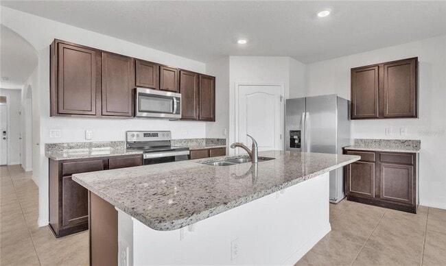 Building Photo - 2904 Long pond Dr