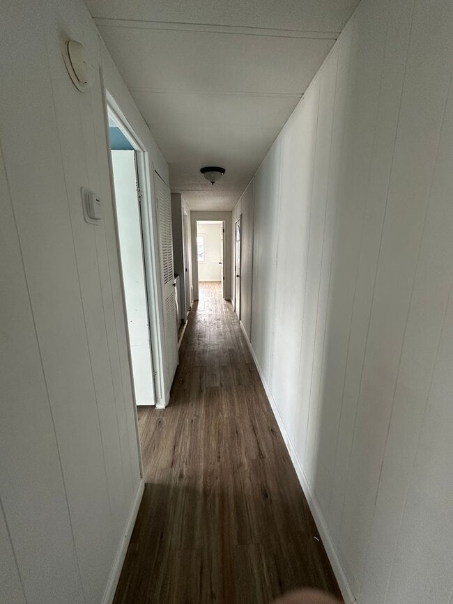 Building Photo - 102 E Water St