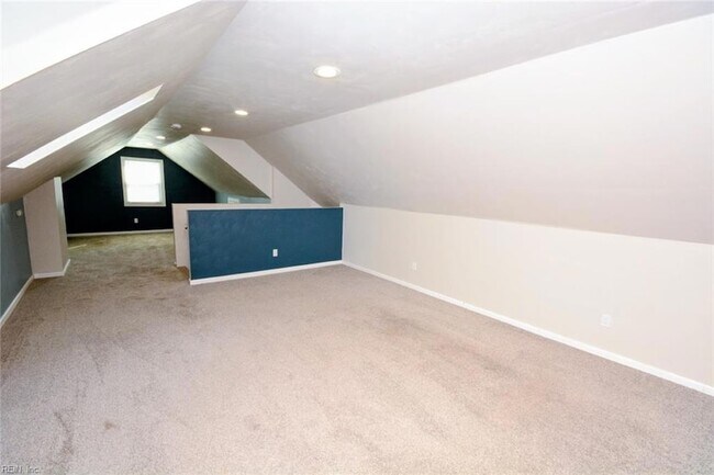 Building Photo - 1330 Monterey Ave
