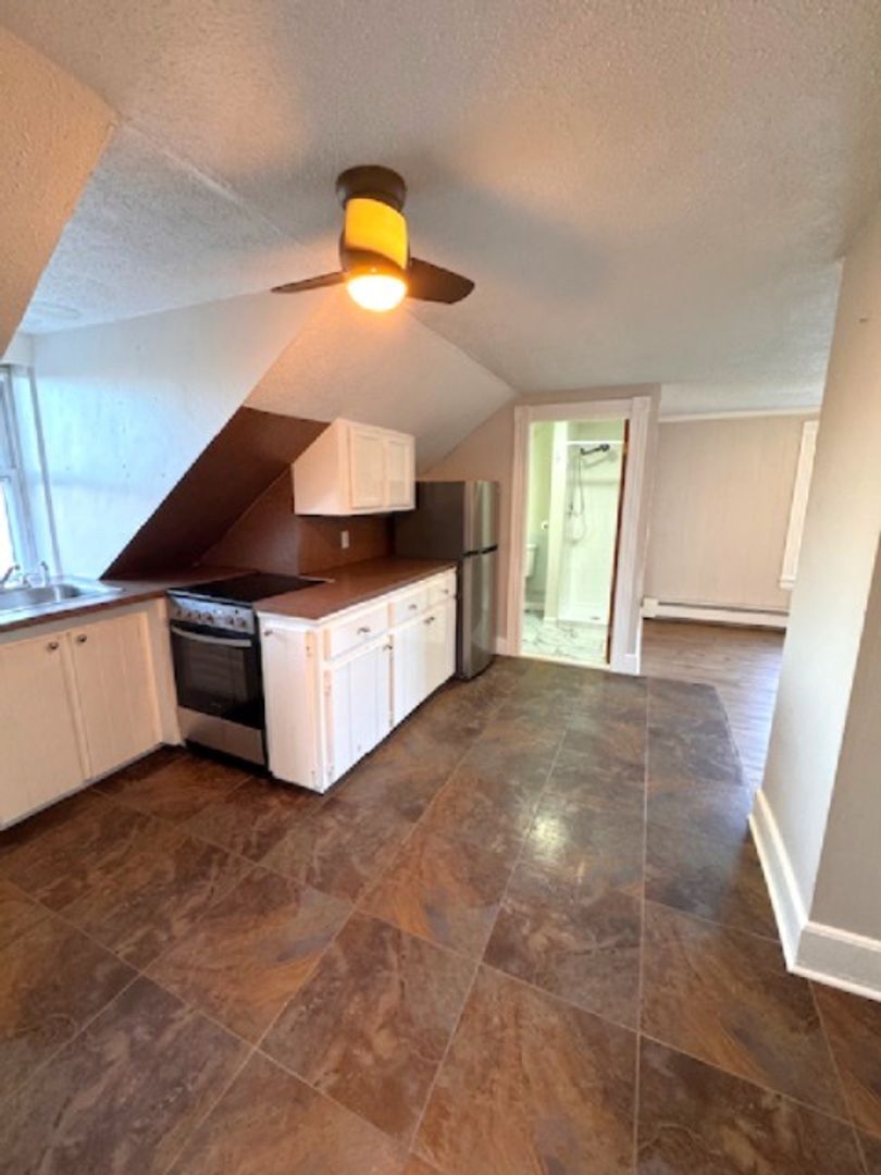 Building Photo - 7-9 Spring Street