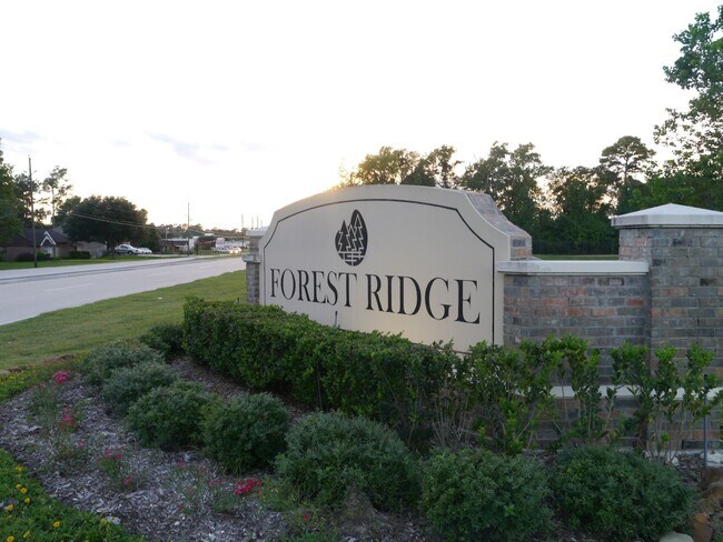 Building Photo - 22135 Greengate Dr